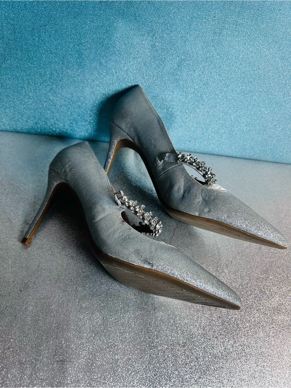 BCBGeneration Blingy Silver Rhinestone Pointed Toe High Heel Shoes Size 7.5 - Picture 8 of 13